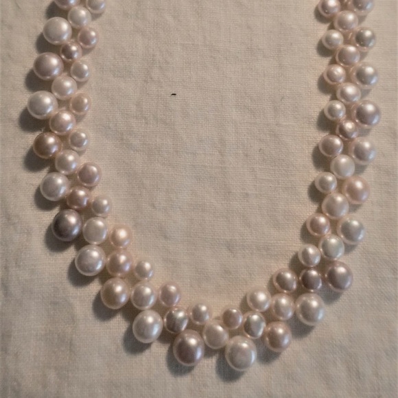 Jewelry - Triple row 18" Pearl Necklace